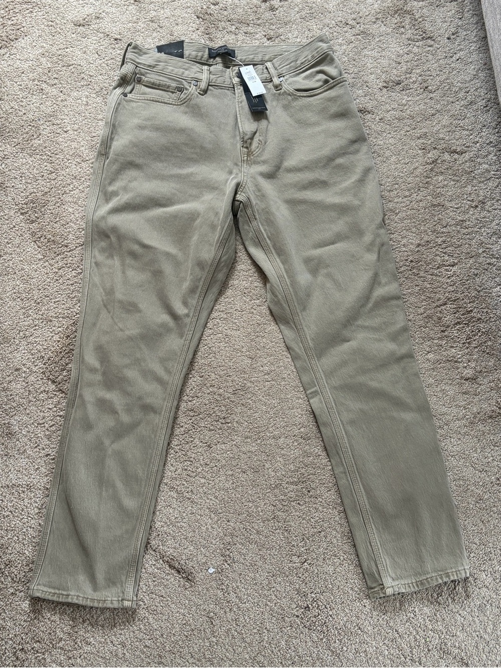 Banana Republic Men's Jean Pants in Khaki/Tan
